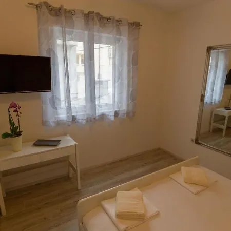 Apartman Jedini *