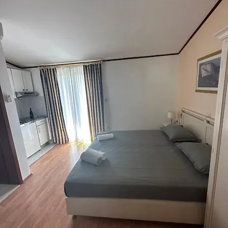 Jedini * Tučepi