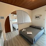 Apartment Jedini