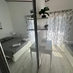 Apartment Jedini *