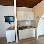 Jedini Apartment