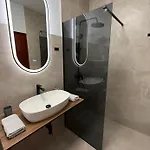 Jedini Apartment
