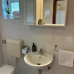 Jedini Apartment *