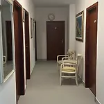 Apartment Jedini