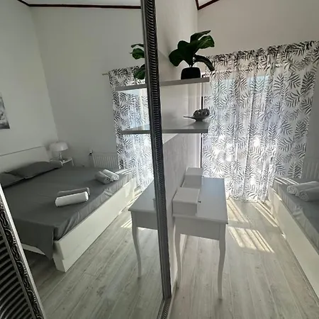 Apartment Jedini *