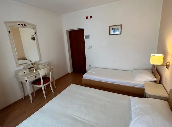 Jedini Apartment